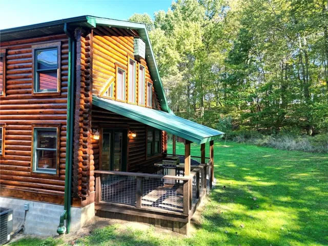 $615,000 | 209 Channing Lane, Fenelton, PA 16034