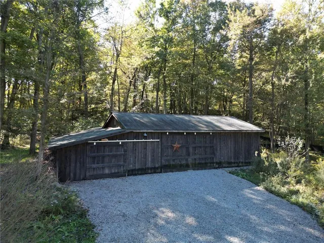 $615,000 | 209 Channing Lane, Fenelton, PA 16034