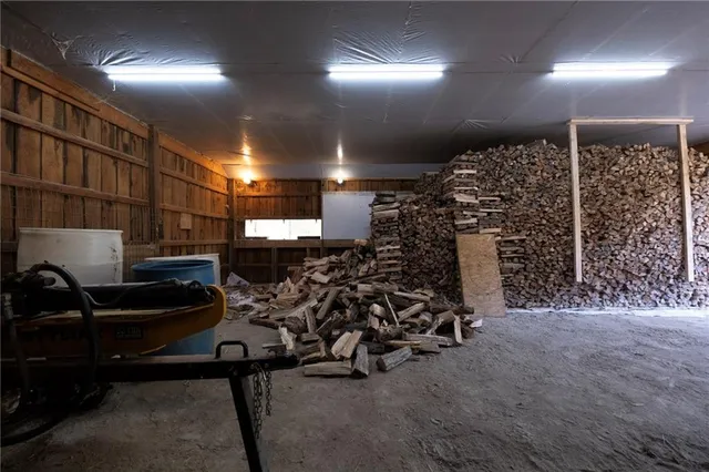 $615,000 | 209 Channing Lane, Fenelton, PA 16034