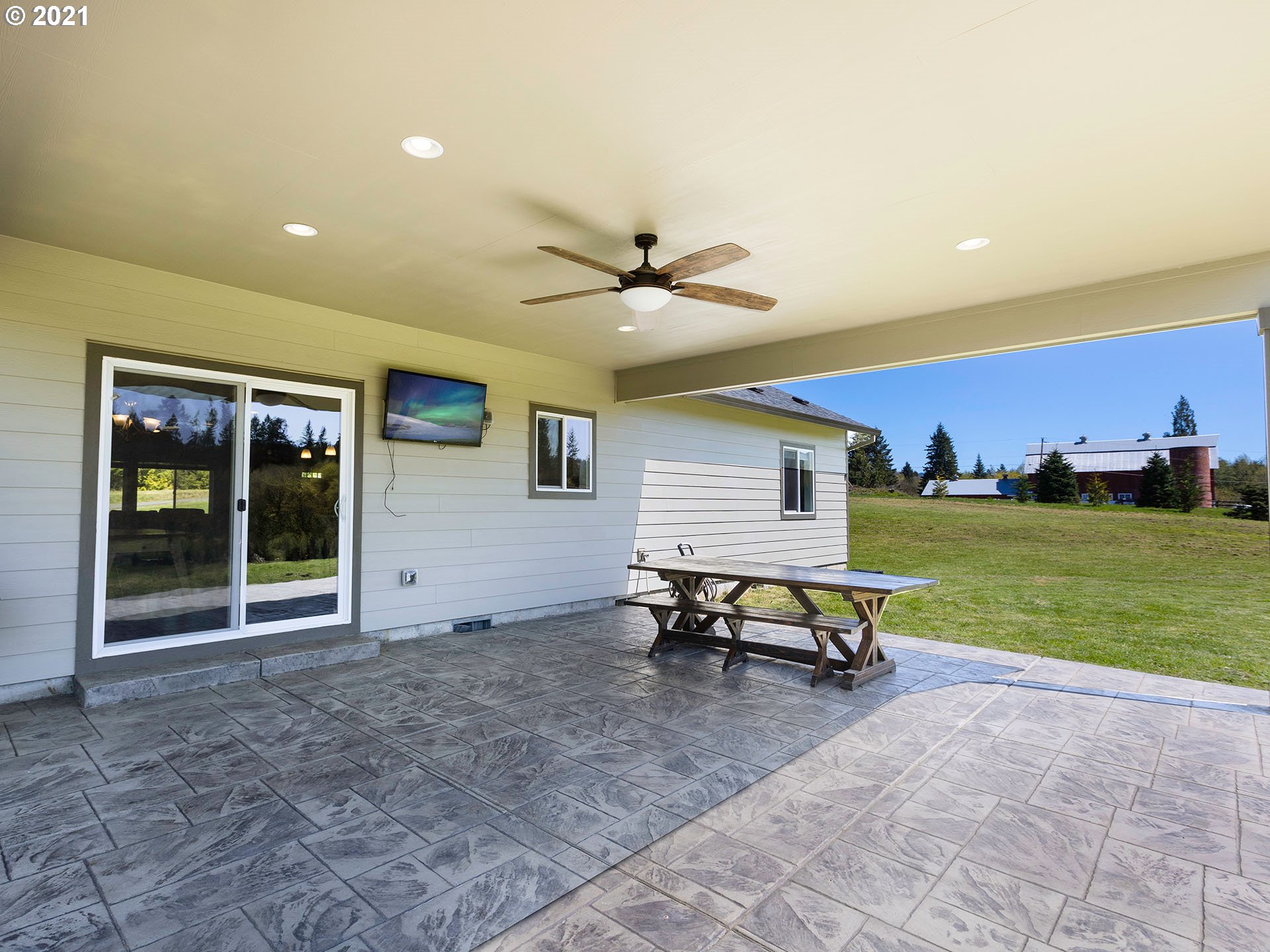 3830 Lewis River Road Woodland, WA 98674 - Photo 29 of 32 Gallery Image 29