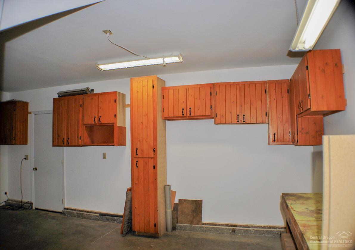 151856 Conestoga Road La Pine, OR 97739 - Photo 17 of 24 Never run out of storage space for all o
