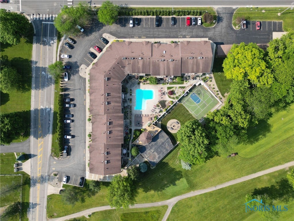 6640 Salisbury Road, Unit 212 Maumee, OH 43537 - Photo 48 of 50 Gallery Image 48