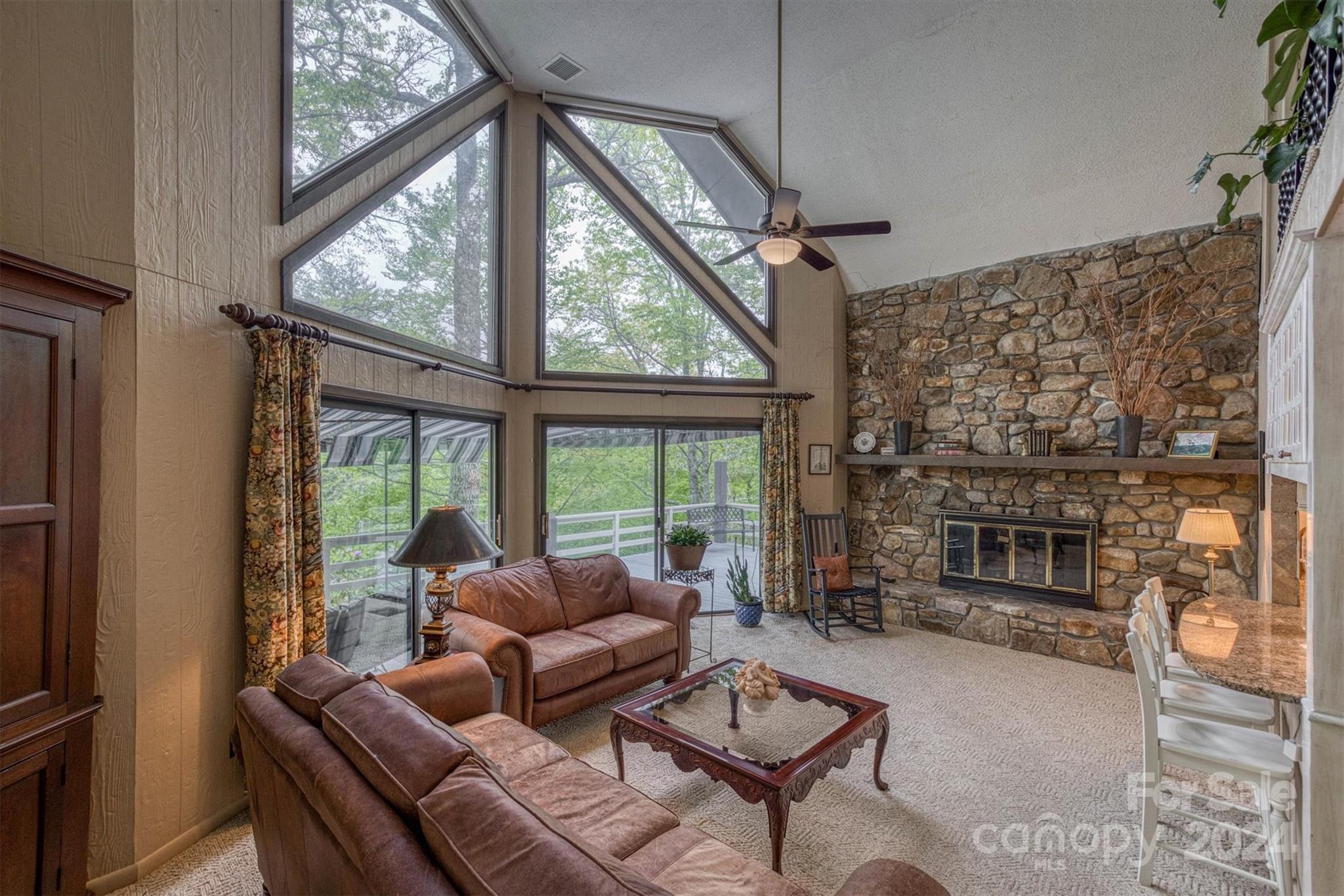 446 Lakeview Road, Unit 42 Newland, NC 28657 - Photo 19 of 48 Gallery Image 19