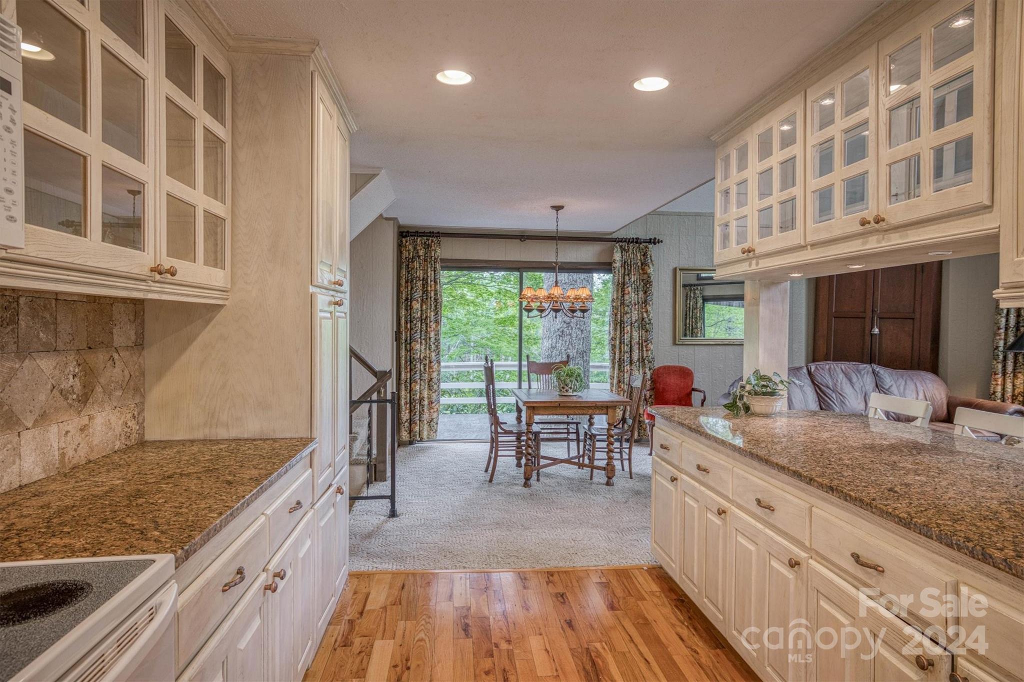 446 Lakeview Road, Unit 42 Newland, NC 28657 - Photo 25 of 48 Gallery Image 25
