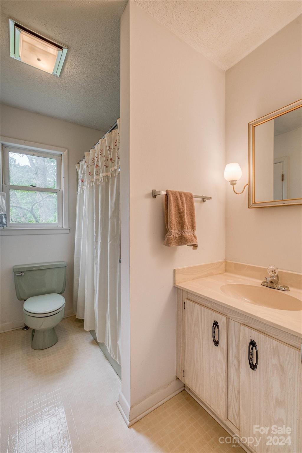 446 Lakeview Road, Unit 42 Newland, NC 28657 - Photo 38 of 48 Gallery Image 38