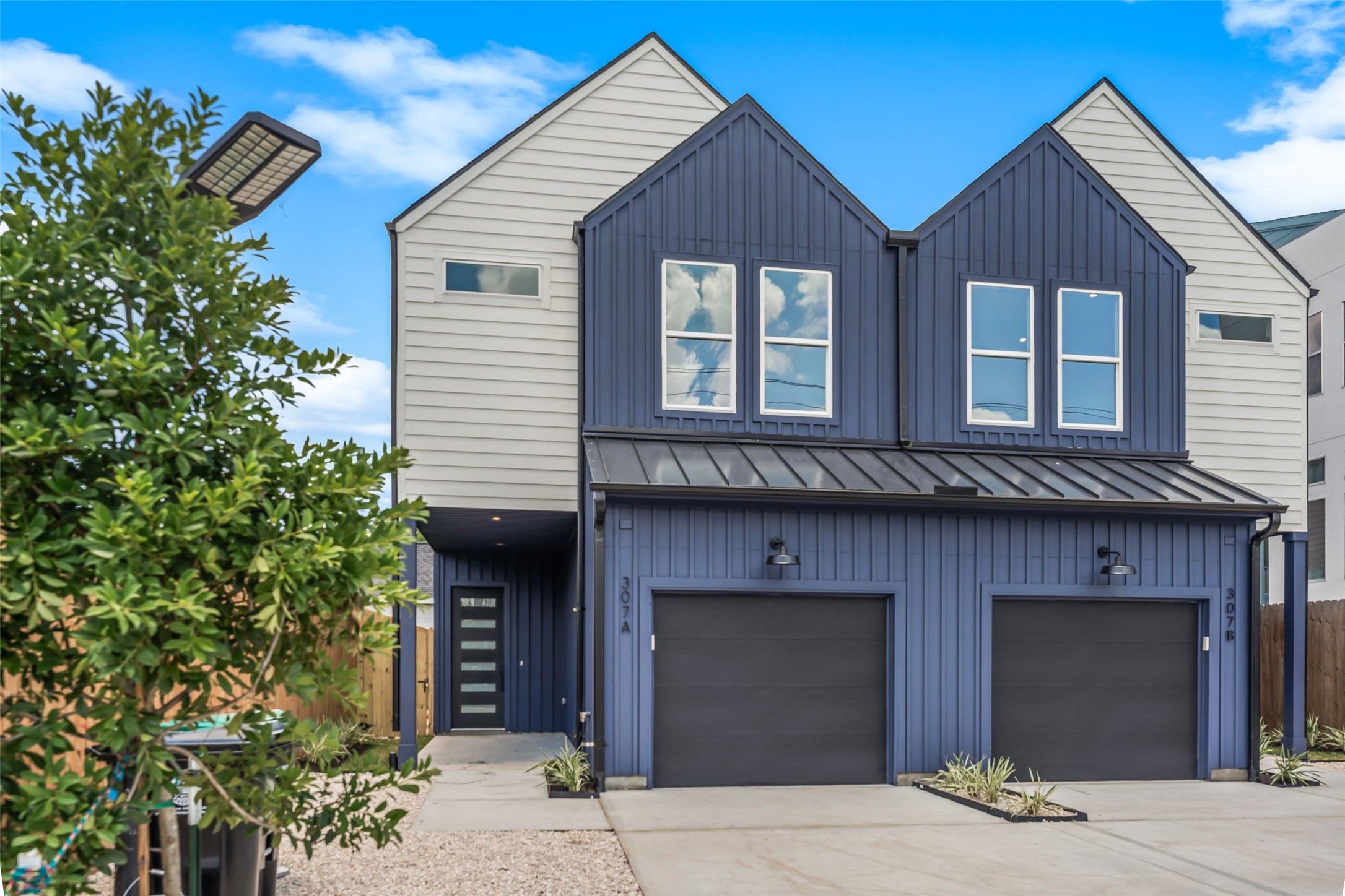 307 Quitman Street, Unit A Houston, TX 77009 - Photo 1 of 47