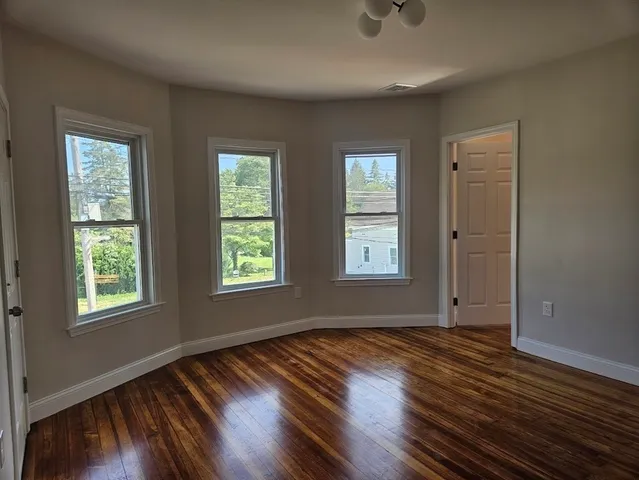 $2,550,000 | 293 School Street, Stoughton, MA 02072