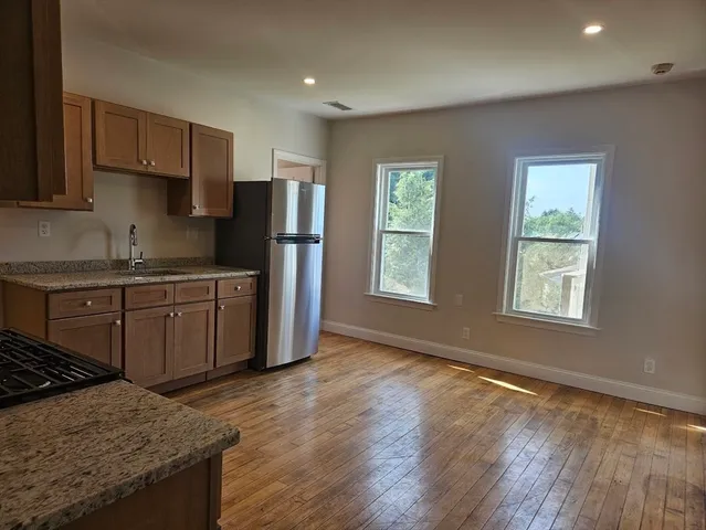 $2,550,000 | 293 School Street, Stoughton, MA 02072