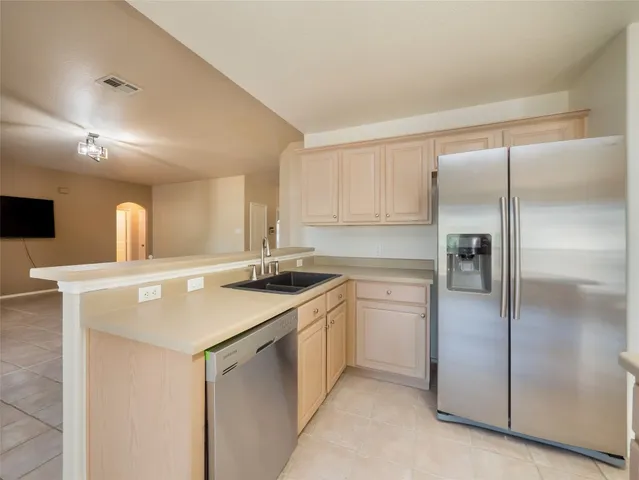 $325,000 | 100 Antietam Trail, Elgin, TX 78621