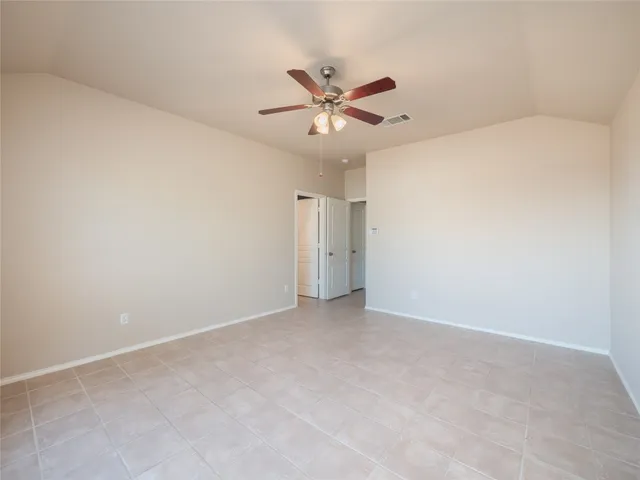 $325,000 | 100 Antietam Trail, Elgin, TX 78621