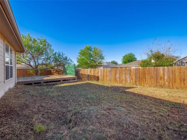 $325,000 | 100 Antietam Trail, Elgin, TX 78621