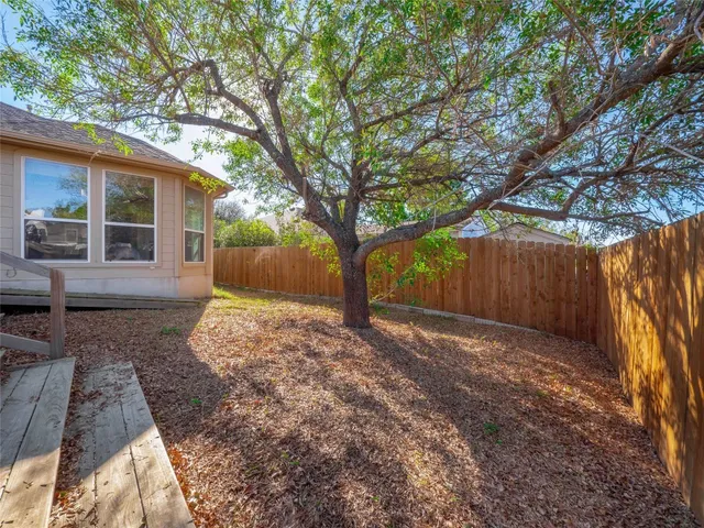 $325,000 | 100 Antietam Trail, Elgin, TX 78621