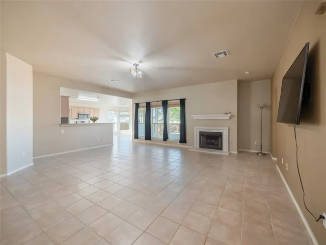 $325,000 | 100 Antietam Trail, Elgin, TX 78621