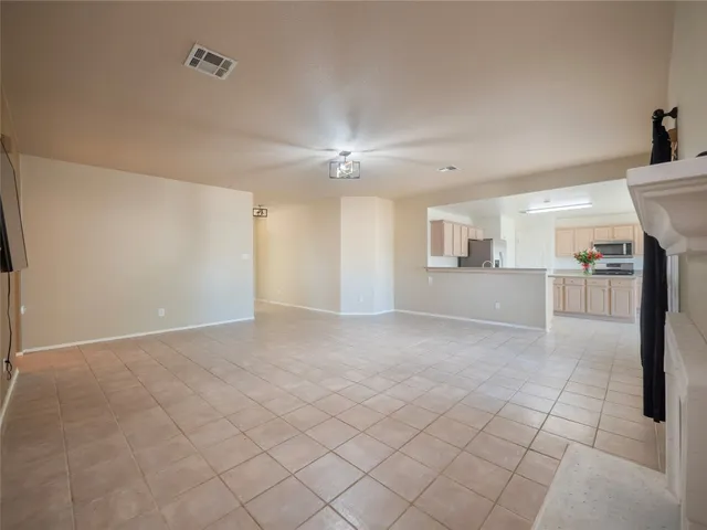 $325,000 | 100 Antietam Trail, Elgin, TX 78621