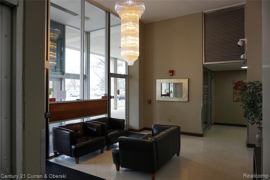 22700 Garrison Street, Unit 710 Dearborn, MI 48124 - Photo 5 of 19