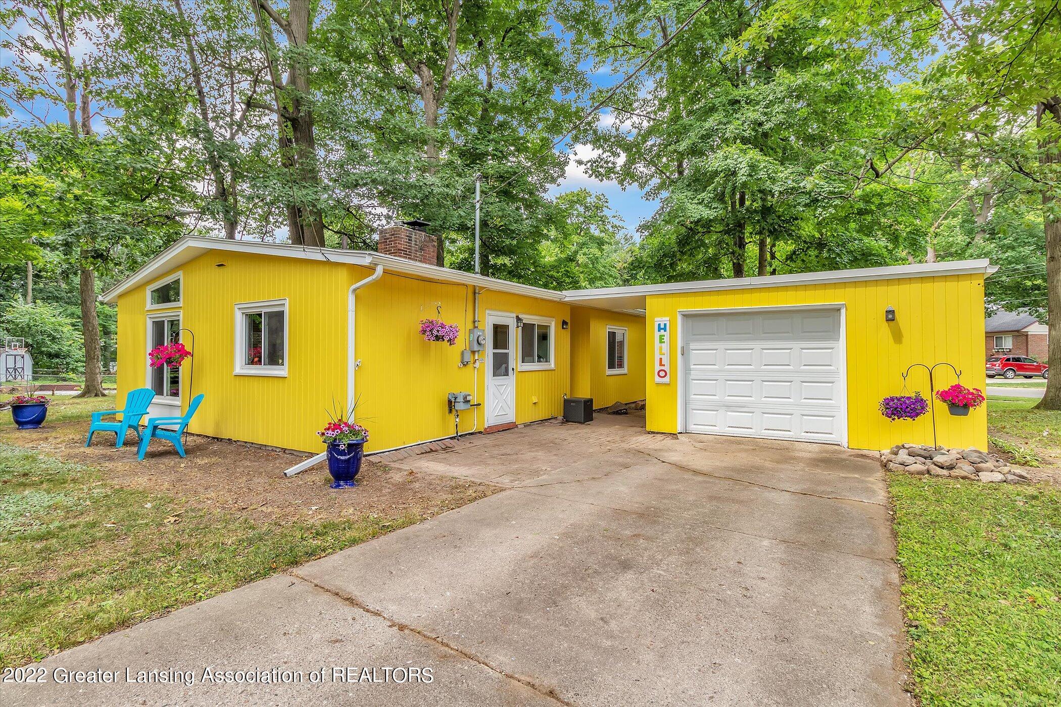 1127 Bretton Road Lansing, MI 48917 - Photo 2 of 30 03-Image-3