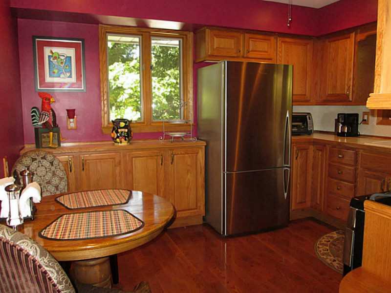 126 Ridge Road Pittsburgh, PA 15237 - Photo 9 of 24 Kitchen. Updated Kitchen with hardwood floors
