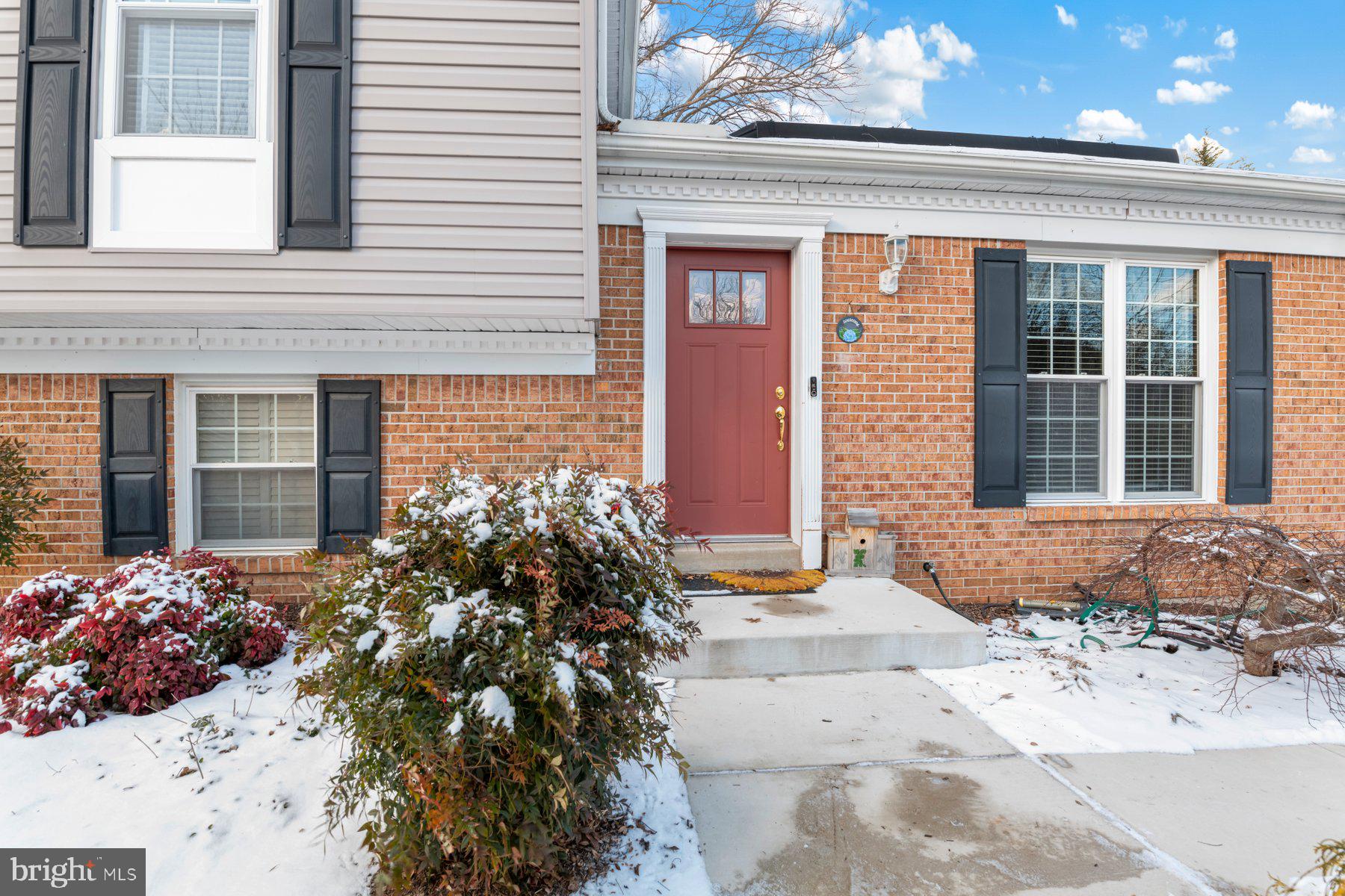9078 Waltham Woods Road Baltimore, MD 21234 - Photo 2 of 38 Come on in!