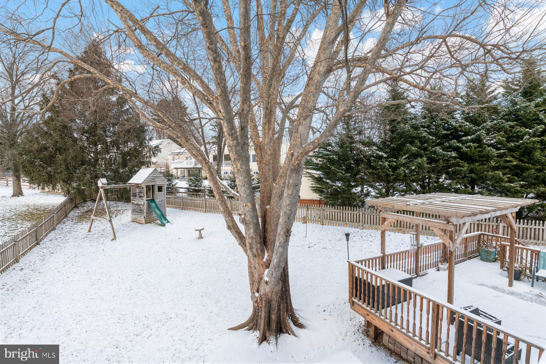 9078 Waltham Woods Road Baltimore, MD 21234 - Photo 28 of 38 Backyard