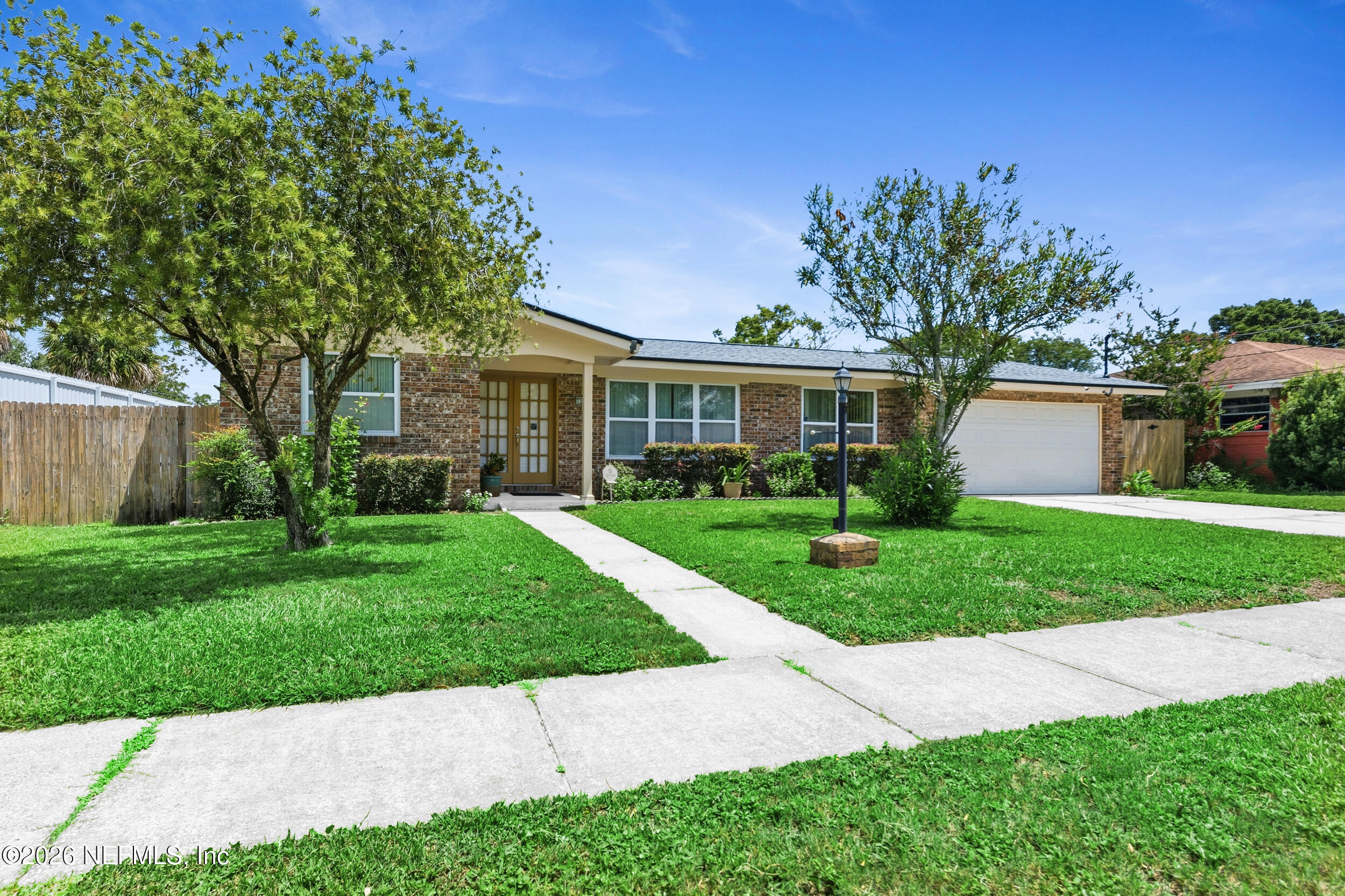 7255 Floral Ridge Drive Jacksonville, FL 32277 - Photo 2 of 25 Front