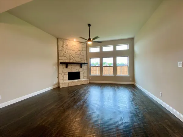 $469,990 | 465 Aldred Street, Greenville, TX 75401