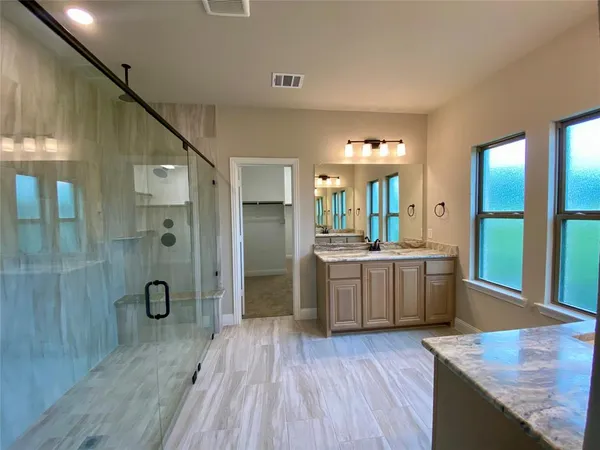 $469,990 | 465 Aldred Street, Greenville, TX 75401