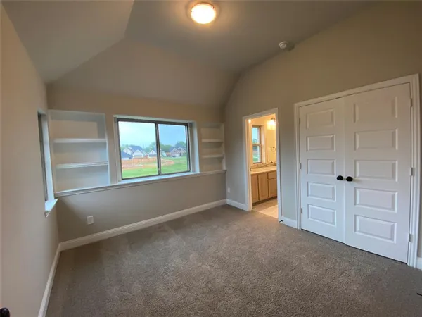 $469,990 | 465 Aldred Street, Greenville, TX 75401