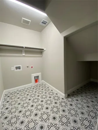 $469,990 | 465 Aldred Street, Greenville, TX 75401