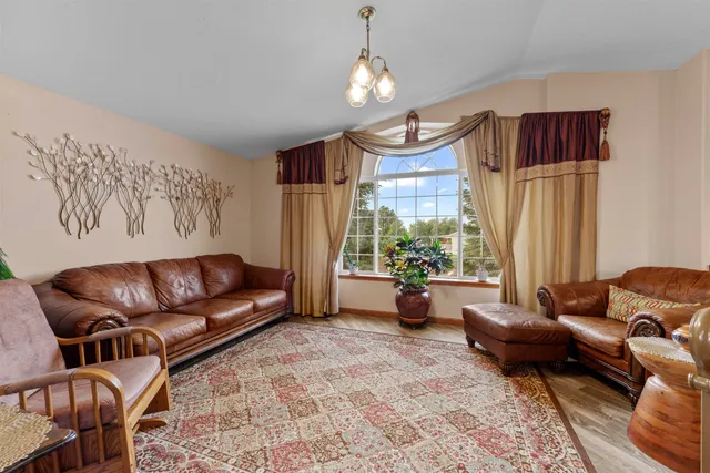 $499,990 | 730 East Kathy Lee Avenue, Medical Lake, WA 99022