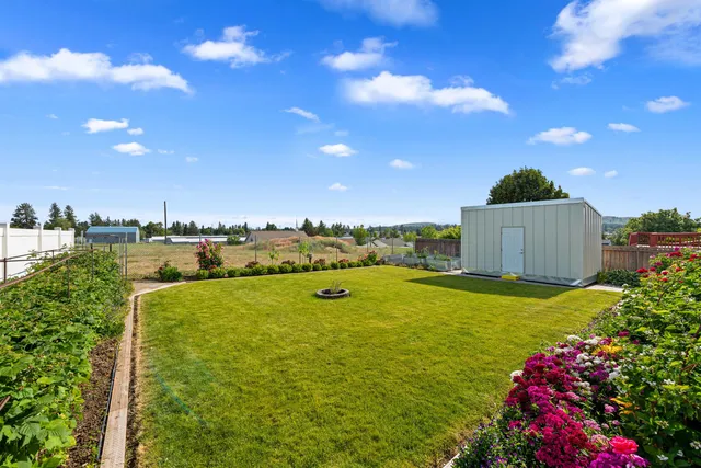 $499,990 | 730 East Kathy Lee Avenue, Medical Lake, WA 99022