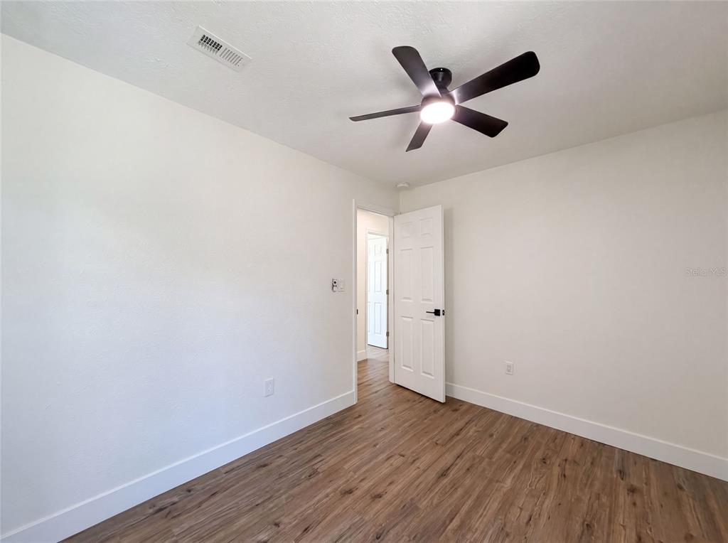 561 Yale Road Venice, FL 34293 - Photo 16 of 22
