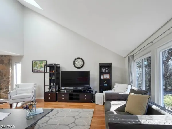 $5,000 | 592 Cabot Hill Road, Bridgewater, NJ 08807