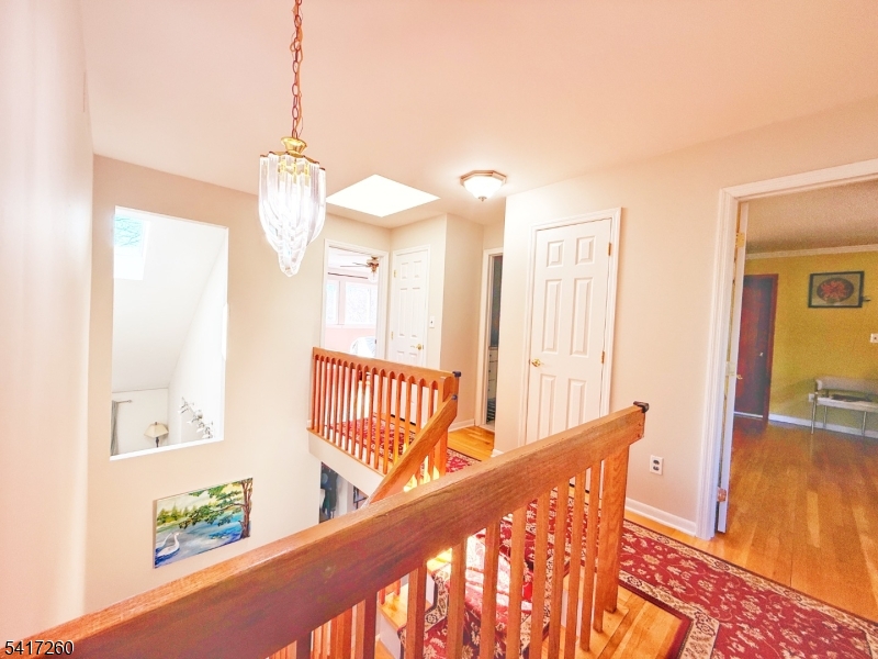 592 Cabot Hill Road Bridgewater, NJ 08807 - Photo 21 of 49