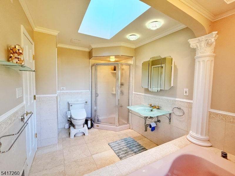 592 Cabot Hill Road Bridgewater, NJ 08807 - Photo 26 of 49