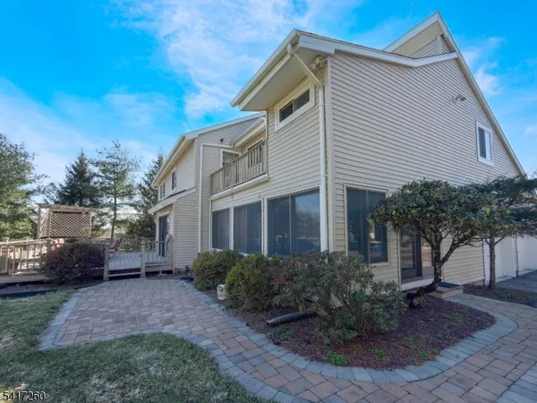 $5,000 | 592 Cabot Hill Road, Bridgewater, NJ 08807