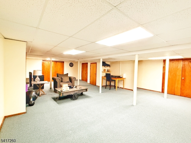 592 Cabot Hill Road Bridgewater, NJ 08807 - Photo 43 of 49