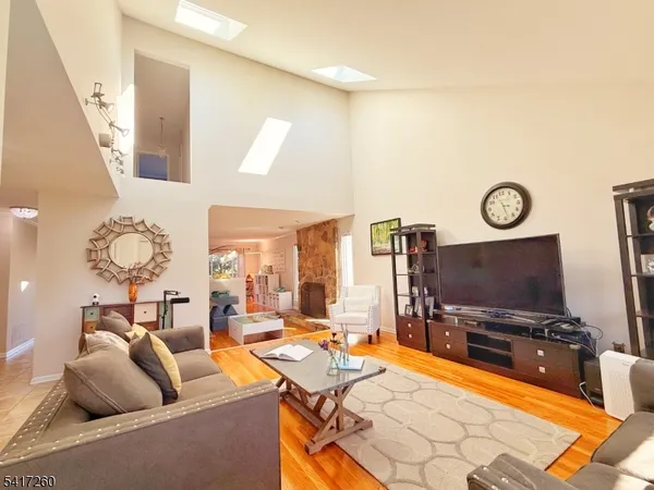 $5,500 | 592 Cabot Hill Road, Bridgewater, NJ 08807