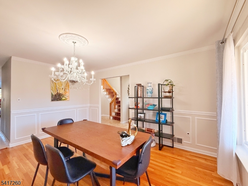 592 Cabot Hill Road Bridgewater, NJ 08807 - Photo 8 of 49