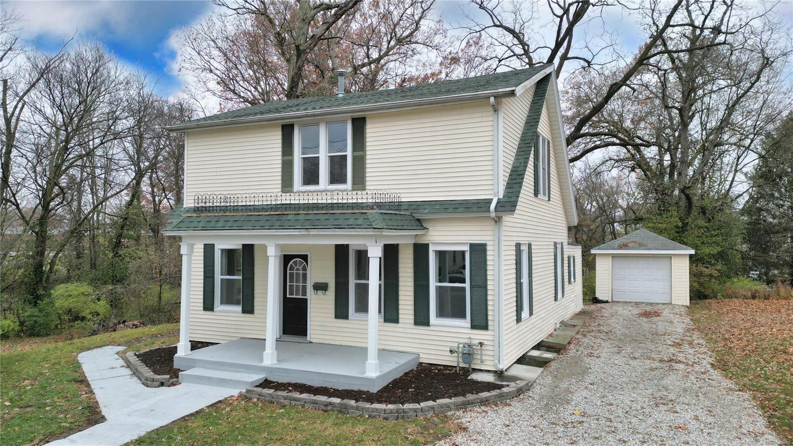 436 Rountree Street Hillsboro, IL 62049 - Photo 1 of 46 Gallery Image 1
