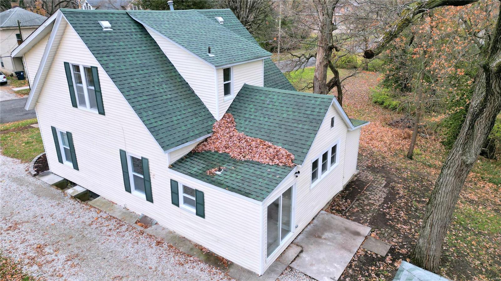 436 Rountree Street Hillsboro, IL 62049 - Photo 6 of 46 Gallery Image 6