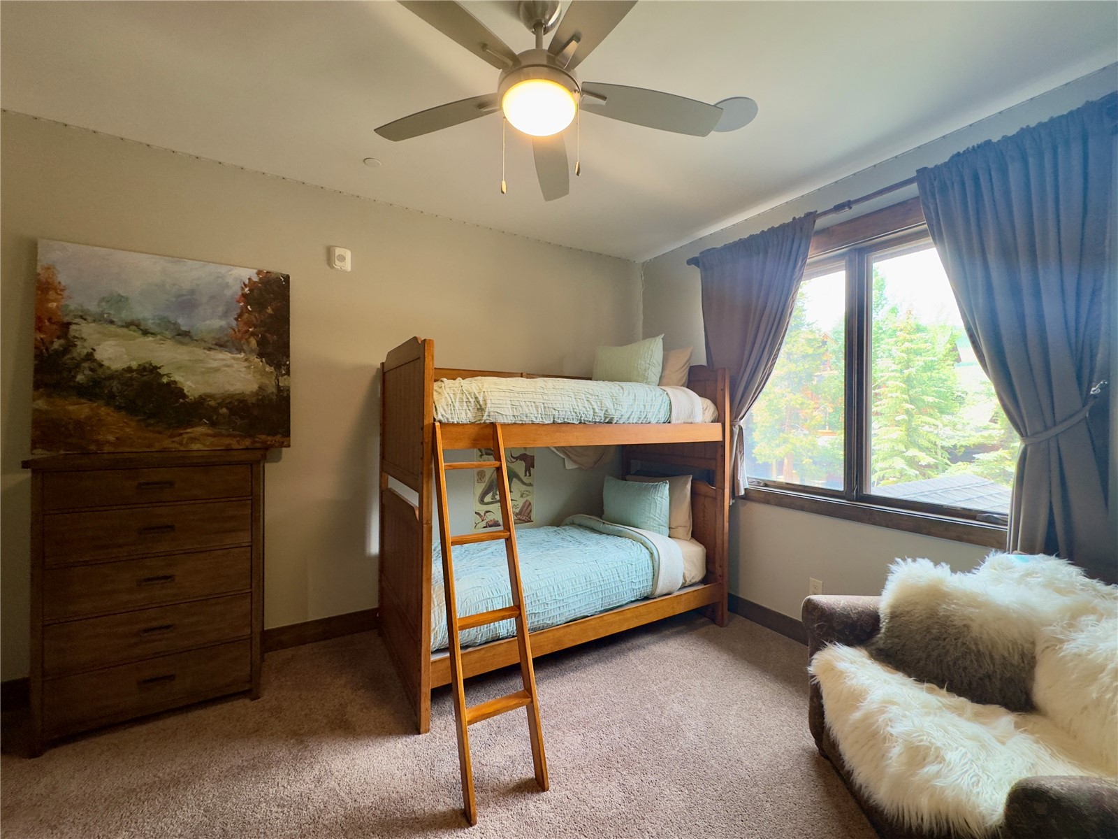 102 Lake Ridge Circle, Unit 1893 Keystone, CO 80435 - Photo 21 of 49 Main Floor Bed 1
