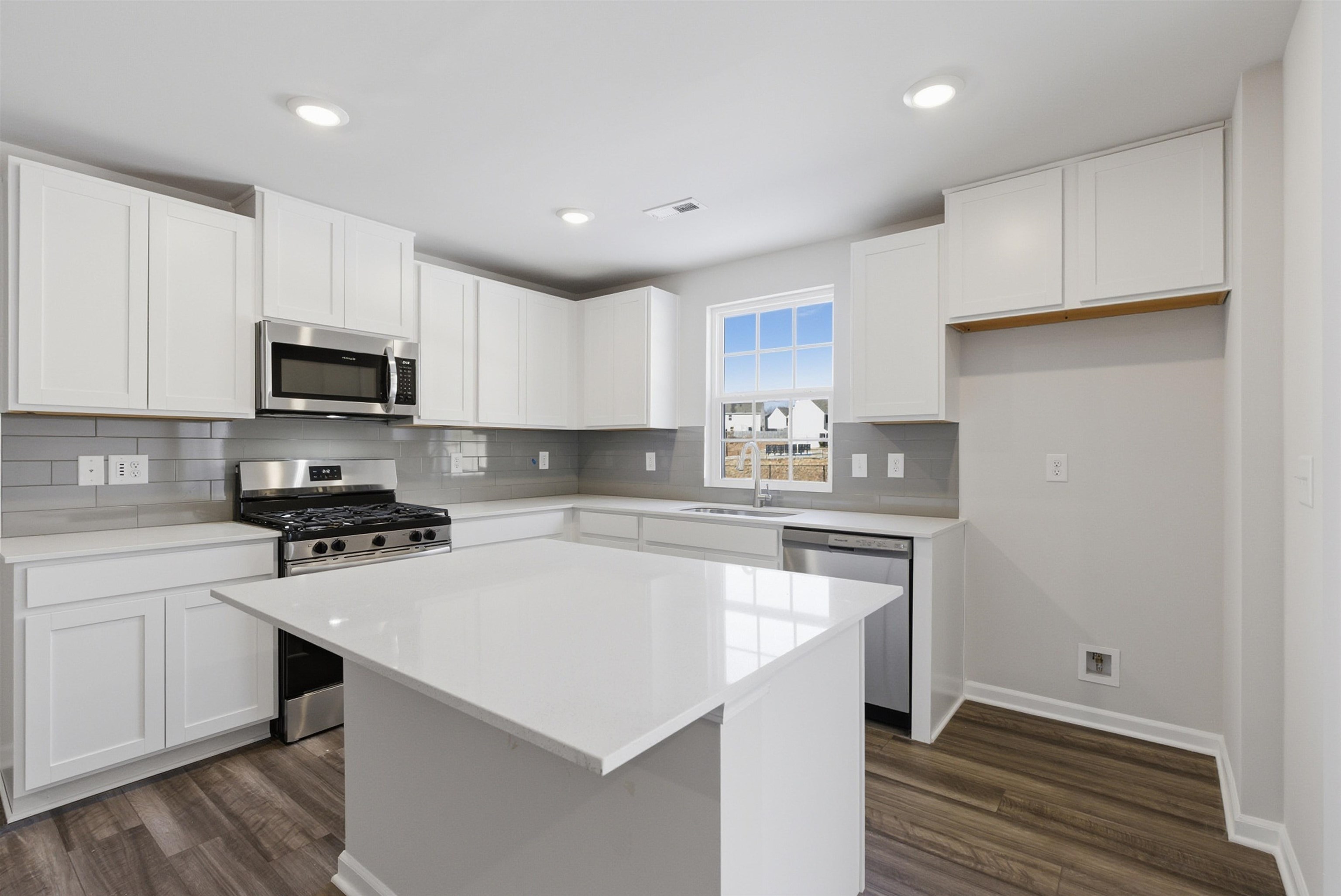 1406 Cattleman Acres Drive Inman, SC 29349 - Photo 8 of 26