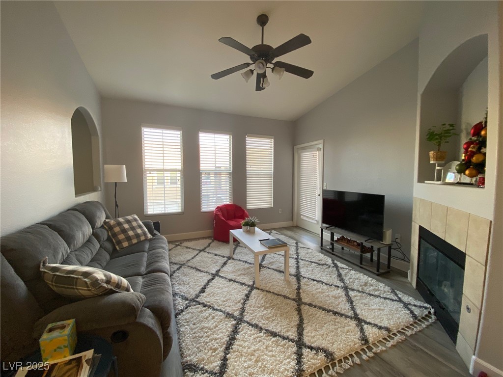 9975 Peace Way, Unit 2015 Las Vegas, NV 89147 - Photo 4 of 23