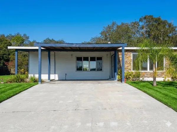 $151,900 | 6423 Old Oak Avenue, Sebring, FL 33876