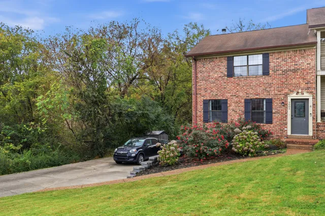 $338,000 | 5005 Wilkerson Drive, Nashville, TN 37211