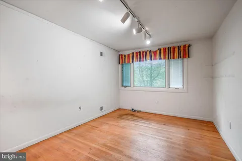$1,300,000 | 9009 Charred Oak Drive, Bethesda, MD 20817