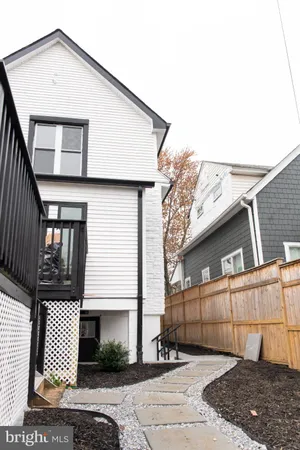 $4,800 | 3309 22nd Street Northeast, Washington, DC 20018