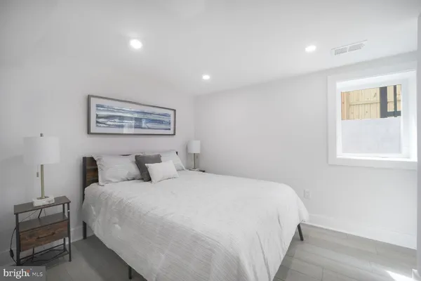 $4,800 | 3309 22nd Street Northeast, Washington, DC 20018