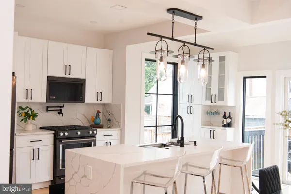 $4,800 | 3309 22nd Street Northeast, Washington, DC 20018