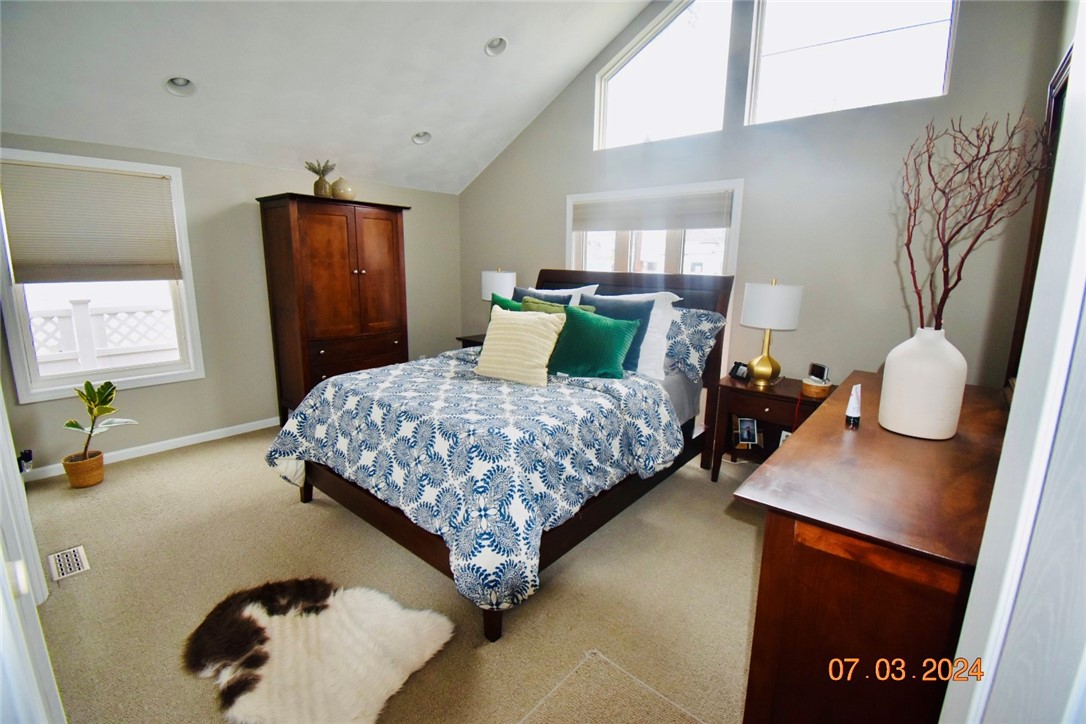 236 Vine Street Pawtucket, RI 02861 - Photo 19 of 32